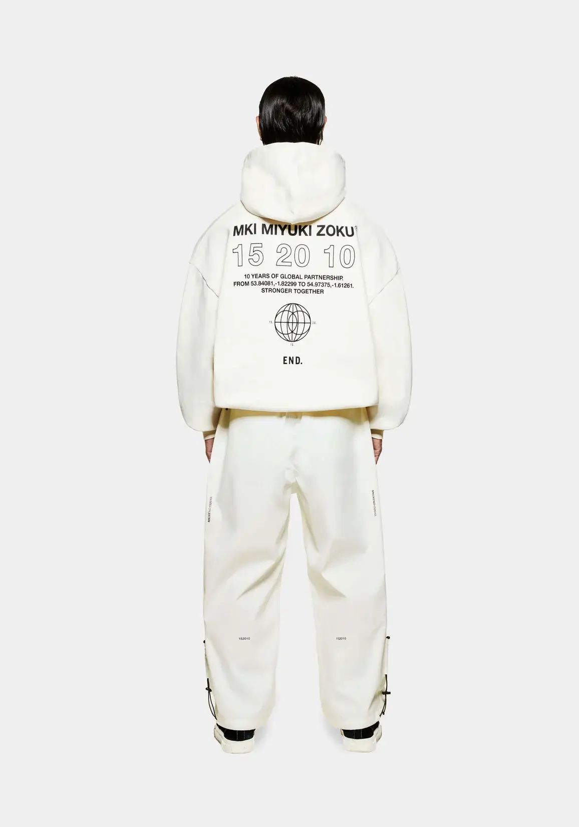 MKI Miyuki Zoku 152010 Globe Tracksuit (6) MKI Miyuki Zoku 152010 Globe Tracksuit (6)
